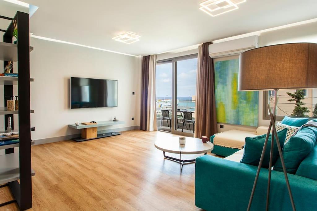 Minimal Loft Art With Sea View Over Heraklion Harbour Екстер'єр фото