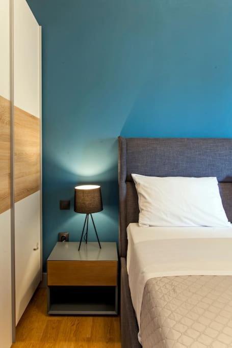 Minimal Loft Art With Sea View Over Heraklion Harbour Екстер'єр фото